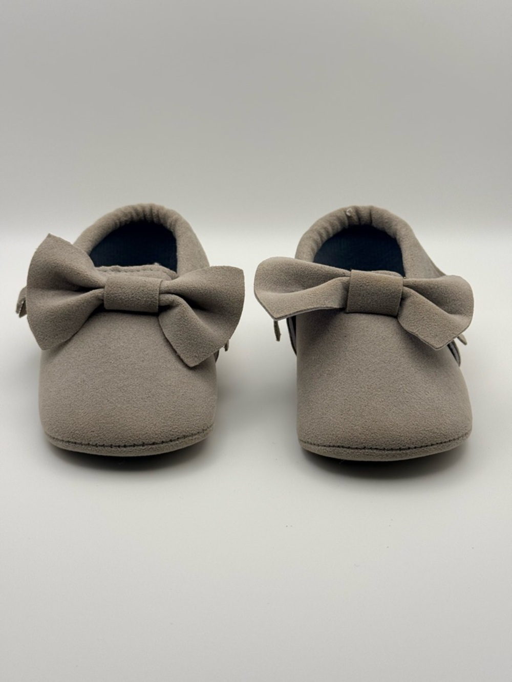 Toddler Moccasins Size 2 Beige Bow Fringe Soft Sole Baby Shoes